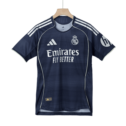 Camiseta Auténtica TCHOUAMENI #14 Real Madrid 2025/26 Segunda Equipación - Version Jugador