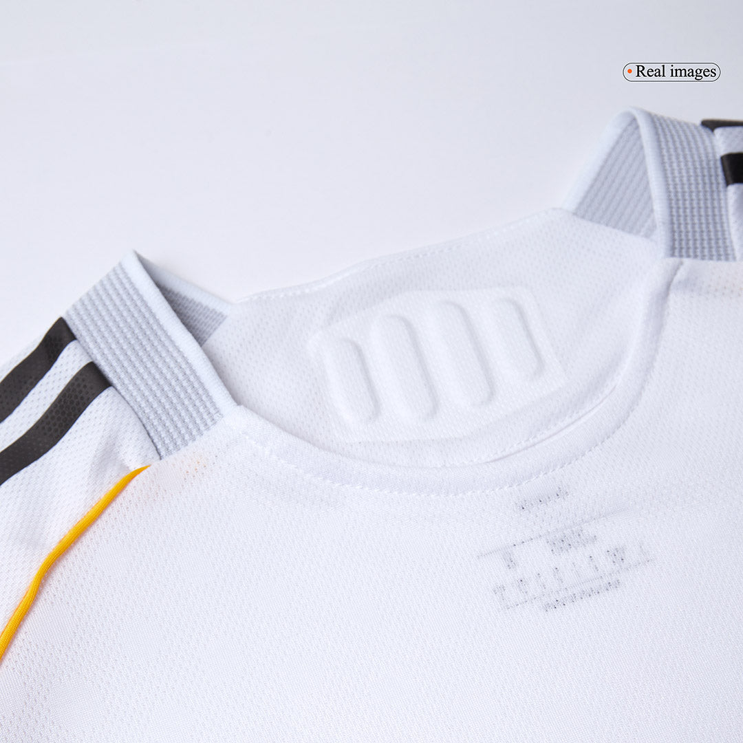 Conjunto Auténtico Real Madrid 2025/26 Primera Equipación (Camiseta + Pantalón Corto)-Camisetas Pasion Shop