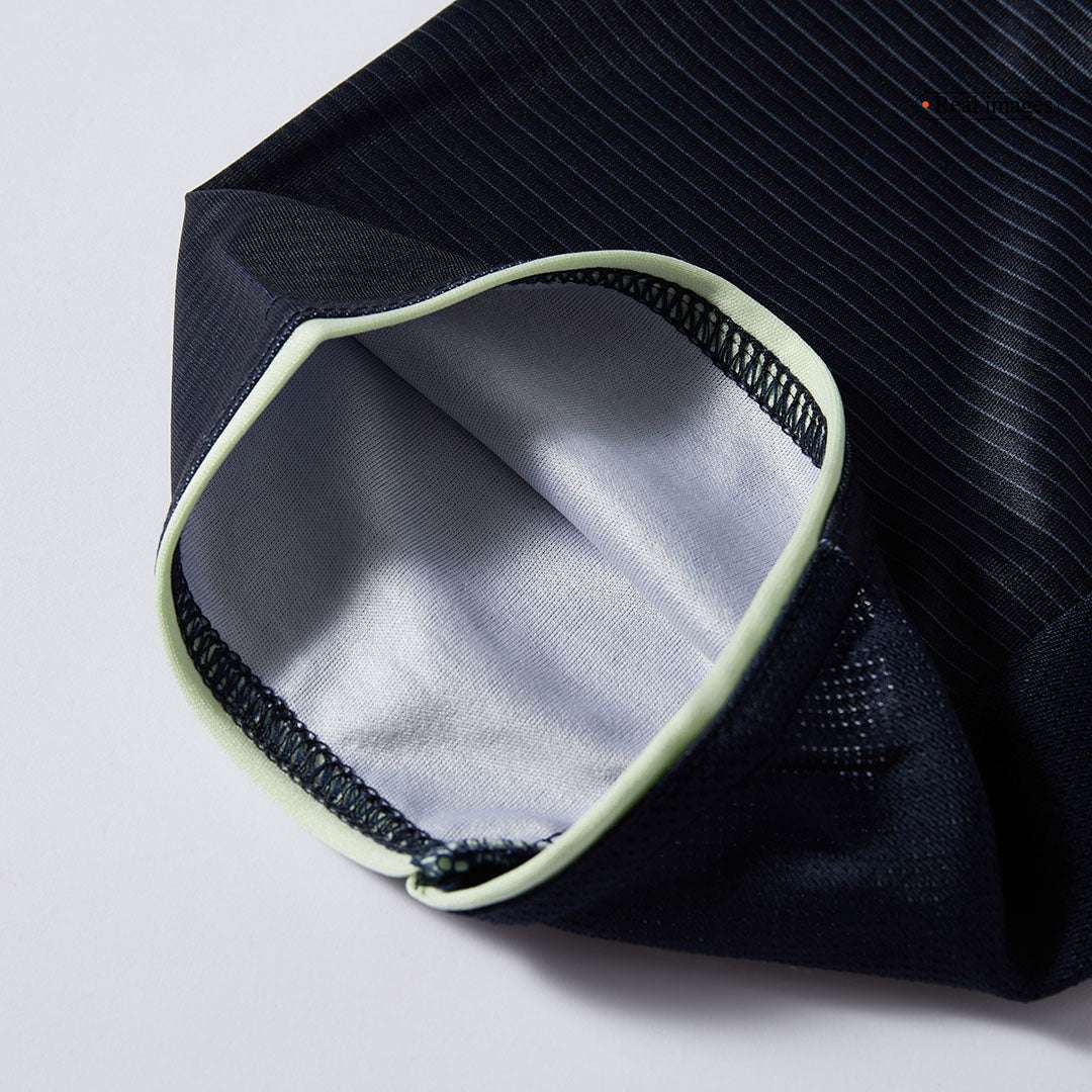 Camiseta VALVERDE #8 Real Madrid 2025/26 Segunda Equipación-Versión Hincha