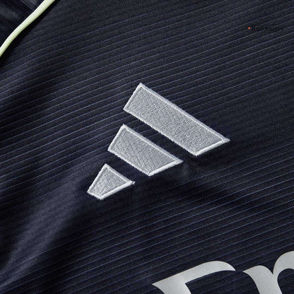 Camiseta VALVERDE #8 Real Madrid 2025/26 Segunda Equipación-Versión Hincha